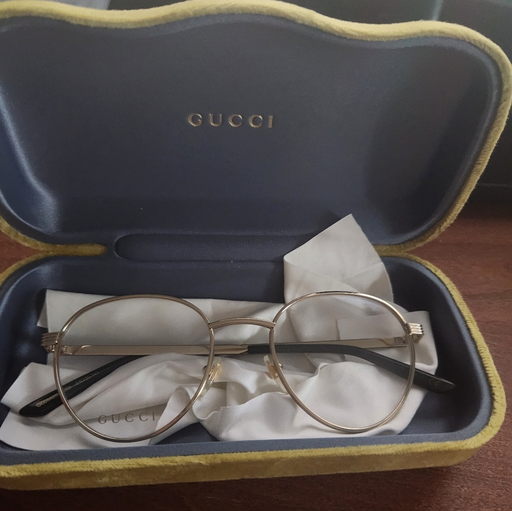 Eye Wear